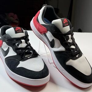 Nike SB Alleyoop Black, White, and Red Sneakers - Men’s Size 11